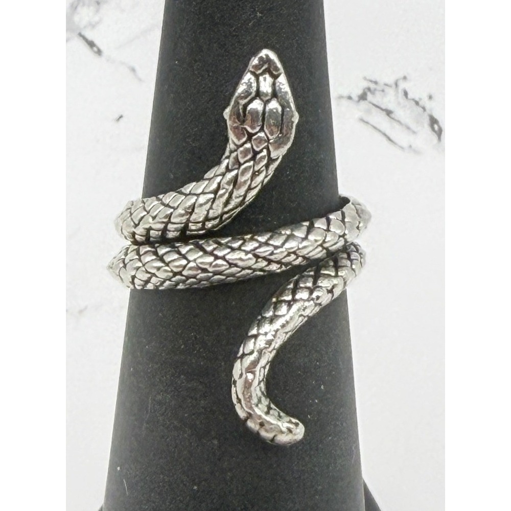 Silver Tone Snake Wrap Ring Size 5.5 Coiled Serpent‎ Textured Band